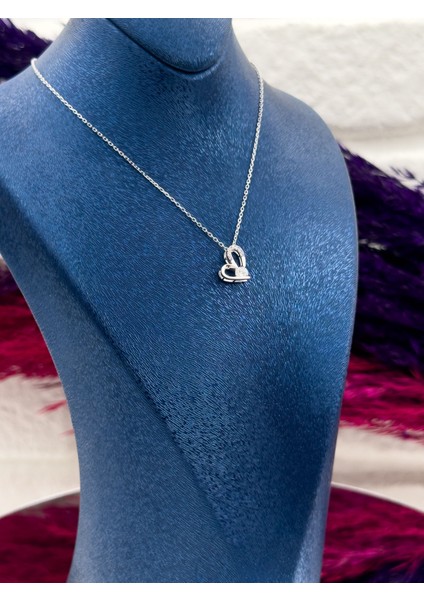 925 Ayar Gümüş Kalpli Tasarım Tektaş Desenli Popüler Kadın Kolye modelleri