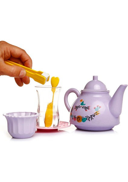 Kutulu Çay Vakti Ince Belli Bardaklarla modelleri