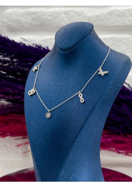 925 Ayar Gümüş Figürlü Şans Modeli Zarif Kadın Kolye modelleri