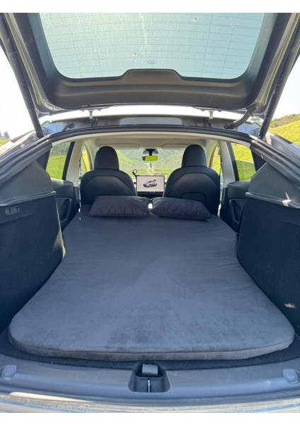 Tesla Aracına Uyumlu Comfort Yatak