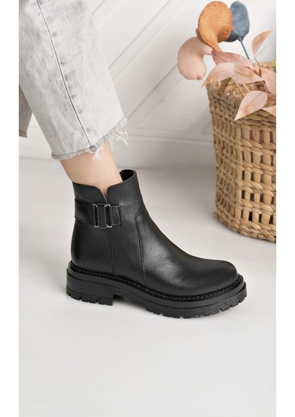 Hakiki Deri Kadın Günlük Bot GR2311 modelleri