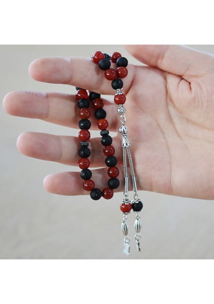 Kararmaz Metal Isme Özel Harf Püsküllü Küre Kesim Kırmızı Siyah Oniks Akik Doğaltaş Taraftar Tesbih fırsatları