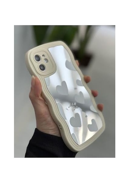 Go Aksesuar 11 ile Uyumlu Aynalı Beyaz Kalp Tasarım Dalgalı Kenar Darbe Önleyici Silikon Kılıf fiyatları