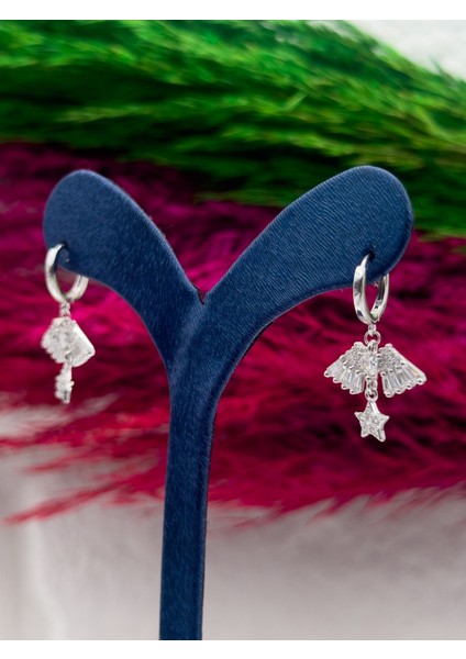 925 Ayar Gümüş Özel Tasarım Melek Kanadı & Yıldız Modeli Zarif Kadın Küpe fiyatları