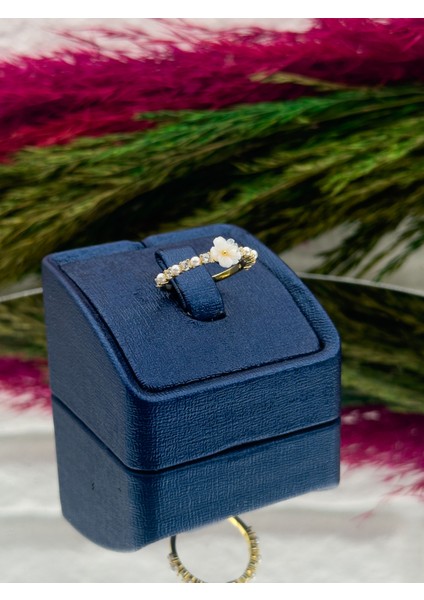 925 Ayar Gümüş Incili Sedefli Spor Model Popüler Kadın Yüzük fiyatları