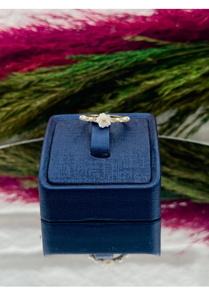 925 Ayar Gümüş Incili Sedefli Spor Model Popüler Kadın Yüzük fırsatları