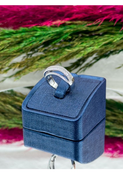 925 Ayar Gümüş Spor Sarmal Modeli Lüks Kadın Yüzük fırsatları