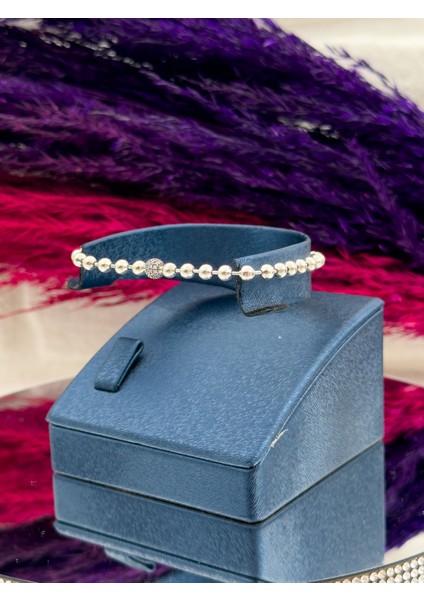 925 Ayar Gümüş Dorikalı Spor Özel Seri Zarif Kadın Bileklik fiyatları