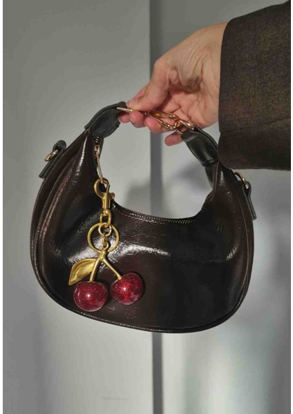 Kiraz Charm Hediyeli Kadın Mini Acı Kahve El ve Omuz Çantası fiyatları