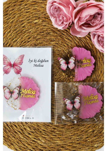 Pembe Kelebek Figürlü Kişiye Özel Kız Çocuk Doğum Günü Epoksi Magnet 20 Adet fırsatları