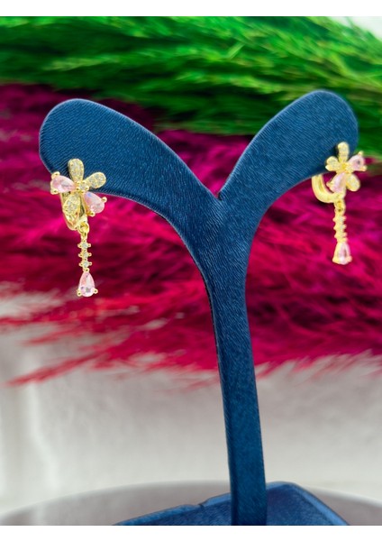 925 Ayar Gümüş Damla Modeli Sallantılı Gold Renk Popüler Kadın Küpe fiyatları