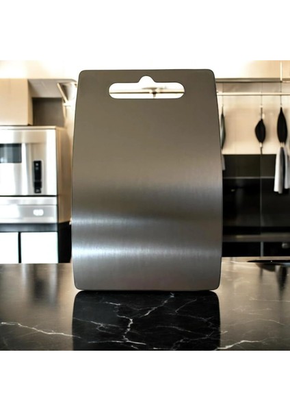 Handle Çelik Kesme Tahtası - Paslanmaz Çelik, Hijyenik ve Dayanıklı (30X20 Cm)