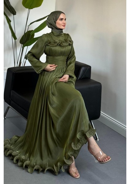 Maryam Altı ve Göğüs Kısmı Fırfırlı Janjan Abiye Haki