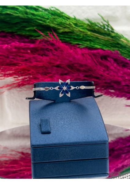 925 Ayar Gümüş Safir Taşlı Lotus Desenli Popüler Kadın Bileklik fiyatları