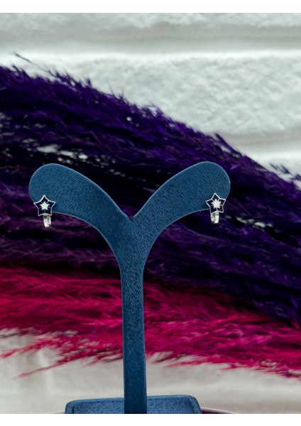 925 Ayar Gümüş Yıldızlı Mineli Zarif Kız Çocuk Küpesi modelleri