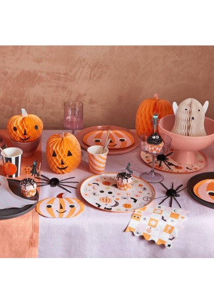- Groovy Halloween Dinner Plates - Bayramı Karakterli Tabaklar (L) (8&apos;li) fiyatları