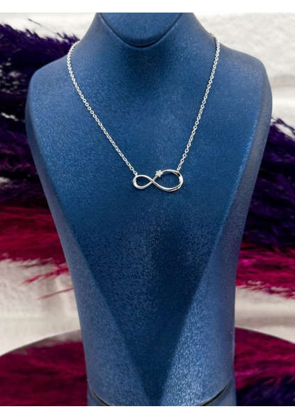 925 Ayar Gümüş Zirkon Taşlı Sonsuzluk Modeli Zarif Kadın Kolye