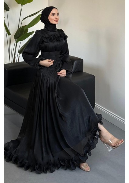 Maryam Altı ve Göğüs Kısmı Fırfırlı Janjan Abiye Siyah
