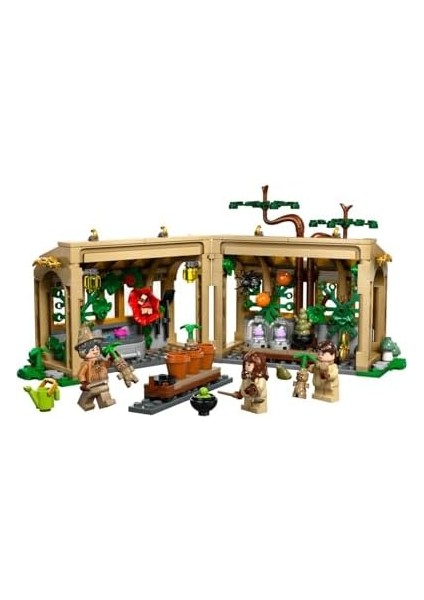 Potter Hogwarts Şatosu: Bitkibilim Dersi 76445-8 Yaş ve Üzeri Kız ve Erkek Çocuklar Için 3 Adet Potter Adamotu Oyuncak Bitkisi Içeren Yaratıcı Oyuncak Yapım Seti (390 Parça) modelleri