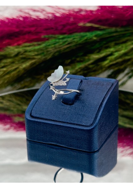 925 Ayar Gümüş Sedefli Spor Özel Tasarım Popüler Kadın Yüzük fiyatları