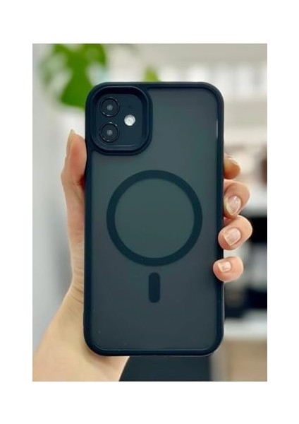 Aksesuar 11 Için ile Uyumlu Arka Kısmı Mat Şeffaf Kenarları Silikon Yapılı Kamera Lens Yükseltili Güçlendirilmiş Kablosuz Şarj Destekli Kılıf (Siyah) fiyatları