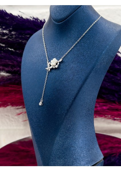 925 Ayar Gümüş Mineli Lotus Modeli Zarif Kadın Kolye modelleri