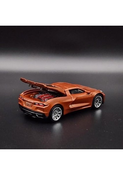 1:64 Arabalar FWD28 HLG28 2020 Chevy Corvette fiyatları