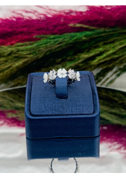 925 Ayar Gümüş Spor Manolya Modeli Trend Kadın Yüzük modelleri