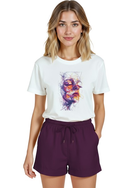 Kadın Beyaz Relaxed Fit %100 Pamuk Tişört – Renkli Doodle Portre Baskılı