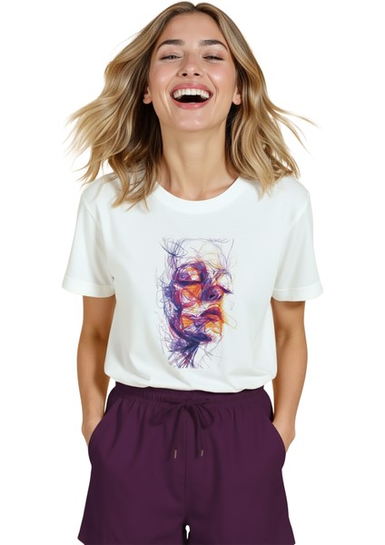 Kadın Beyaz Relaxed Fit %100 Pamuk Tişört – Renkli Doodle Portre Baskılı indirimleri