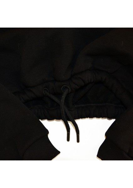 Logo Nakışlı Yüksek Yaka Crop Sweatshirt modelleri