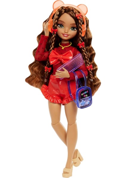 ™ Teresa Bebek ve Aksesuarları Rüya Arkadaşlar™ Teresa™ Bebek ve Video Oyunu Temalı 10 Parça Aksesuar HYC23