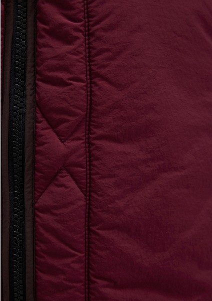 Su Itici Kapüşonlu Bordo Kapitone Ceket 1110499-90705