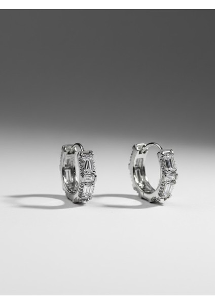 Lüks Baget ve Mikro Taşlı Gümüş Tonu Halka Küpe fiyatları