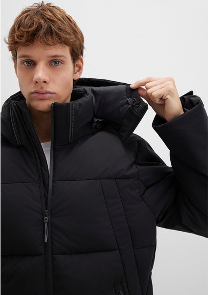 Su İtici Kapüşonlu Siyah Şişme Mont 0110675-71379