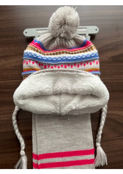 Kız Çocuk 8-12 Yaş Renkli Atkı Bere Eldiven Seti – Bere Içi Polarlı modelleri