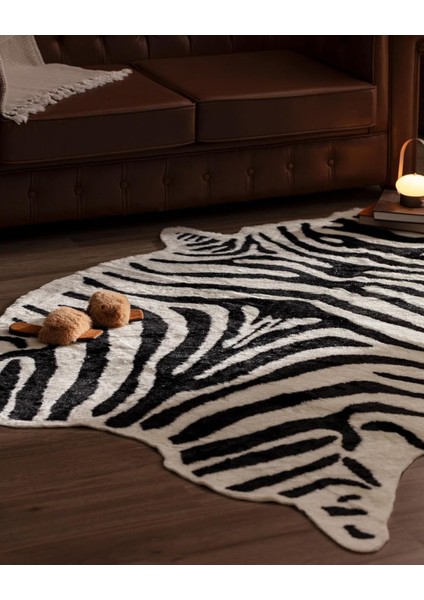 Coco Aleon Dana Post