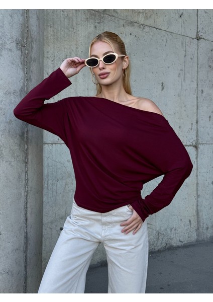 Kadın Kayık Yaka Full Esnek Asimetrik Kesim Comfort Spor Şık Tasarım Yumoş Bluz fırsatları