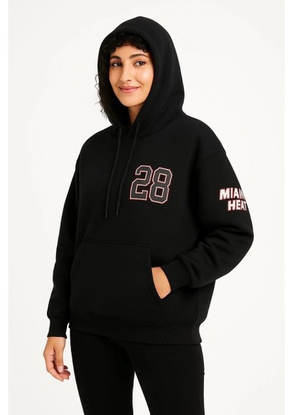 Kadın Üç Iplik Kapüşonlu Ön ve Arka Baskılı Sweatshirt Hoodie - Siyah modelleri