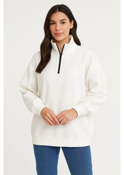 Kadın Üç Iplik Dık Yaka Yarım Fermuarlı Sweatshirt - Beyaz
