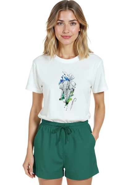 Kadın Beyaz Relaxed Fit %100 Pamuk Tişört – Suluboya Fil & Mürekkep Eskiz Baskılı