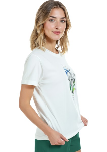 Kadın Beyaz Relaxed Fit %100 Pamuk Tişört – Suluboya Fil & Mürekkep Eskiz Baskılı indirimleri