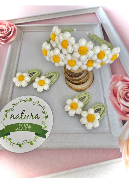 Papatya Taç ve Ikili Çıt Çıt Toka Seti