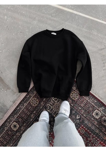 Kışlık Bisiklet Yaka Üç Iplik Basic Sweatshirt - Siyah indirimleri