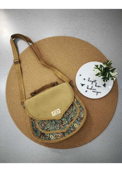 Otantik Mozaik Desen Kadife Kapak Kadın Çantası modelleri