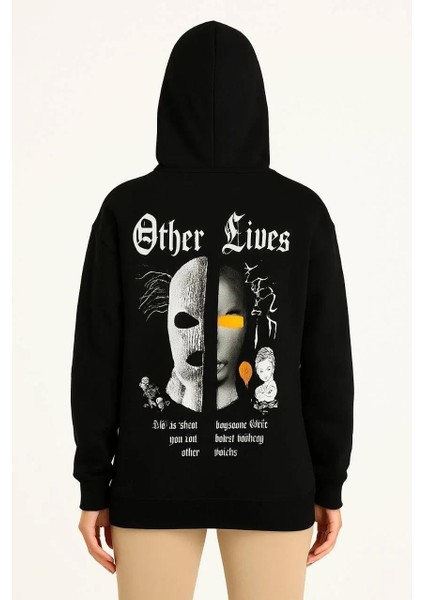 Kadın Kapşonlu Sweatshirt – Oversize Üç Iplik Şardonlu Hoodie, “other Lives” Ön & Arka Baskılı, Kanguru Cepli, Kışlık Rahat Günlük Stil- Siyah fiyatları