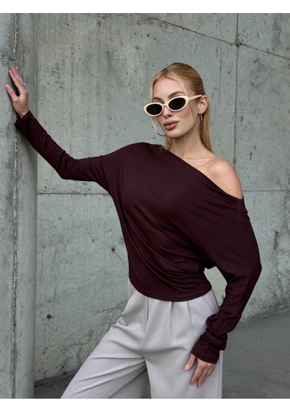 Kadın Kayık Yaka Full Esnek Asimetrik Kesim Comfort Spor Şık Tasarım Yumoş Bluz