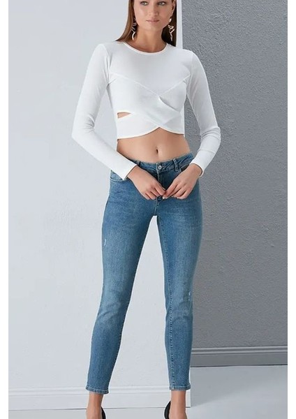 Önü Çapraz Tasarım Crop Uzun Kol Kaşkorse Bluz fiyatları