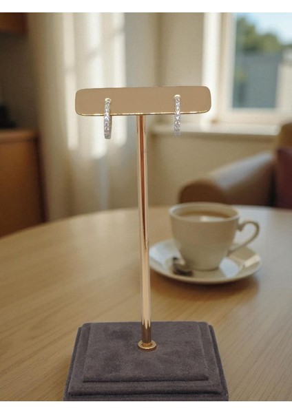 Zirkon Taşlı 925 Ayar Gümüş Halka Küpe – Klasik Işıltılı Model modelleri