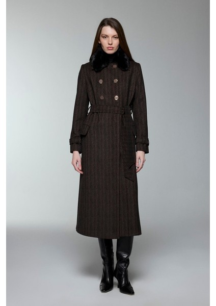 Kürk Yaka Cep Detaylı Manto Kahve 13902